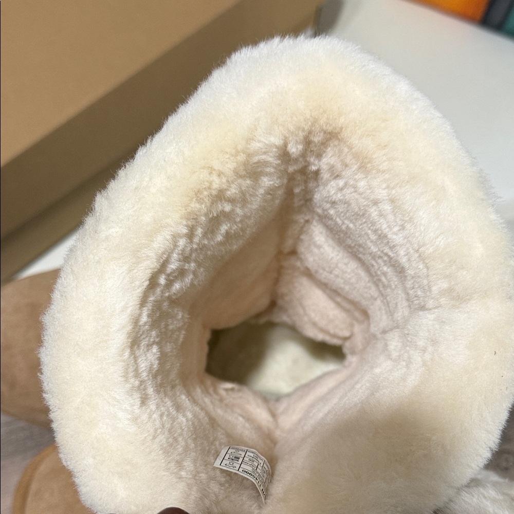 UGG Brown and Cream Shearling Winter Boots - Picture 5 of 6